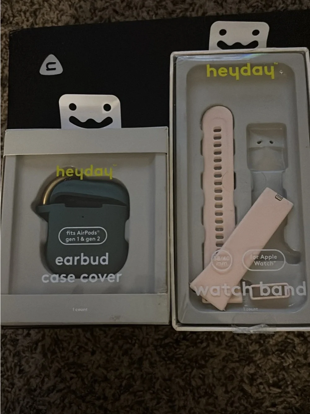 heyday Light Pink Silicone Watch Band Replacement & earbud case cover